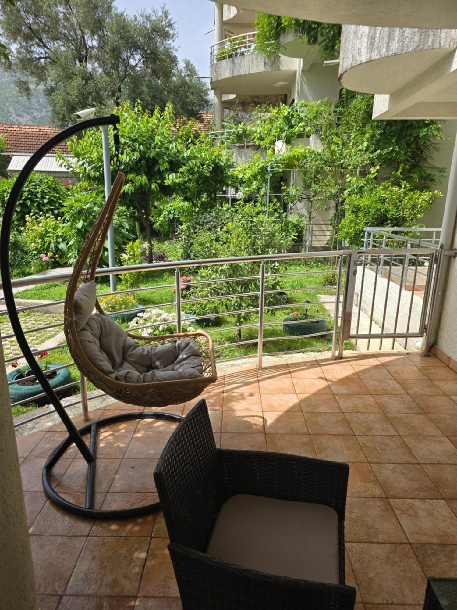 Roman Garden Apartment 里桑 外观 照片