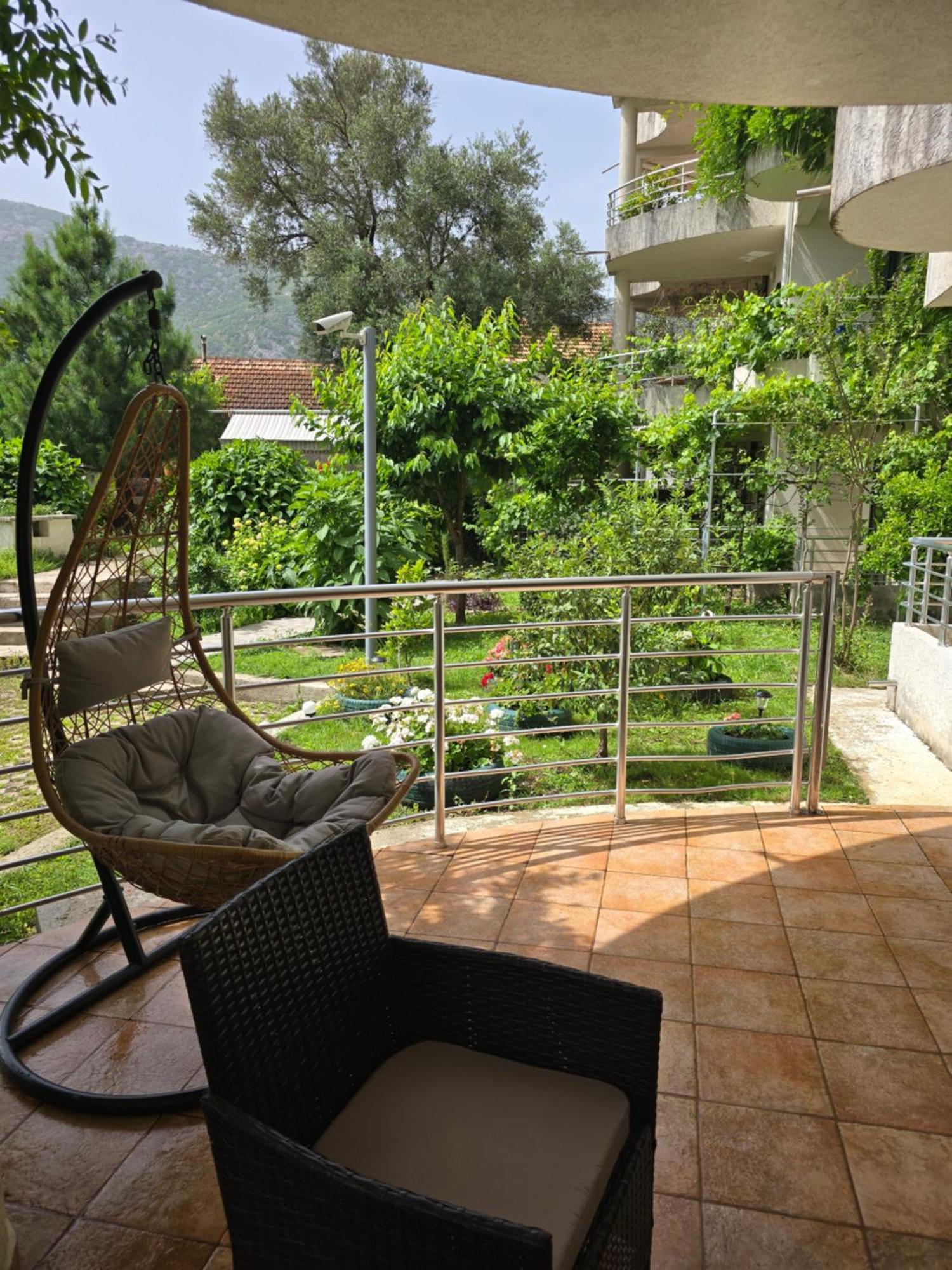 Roman Garden Apartment 里桑 外观 照片